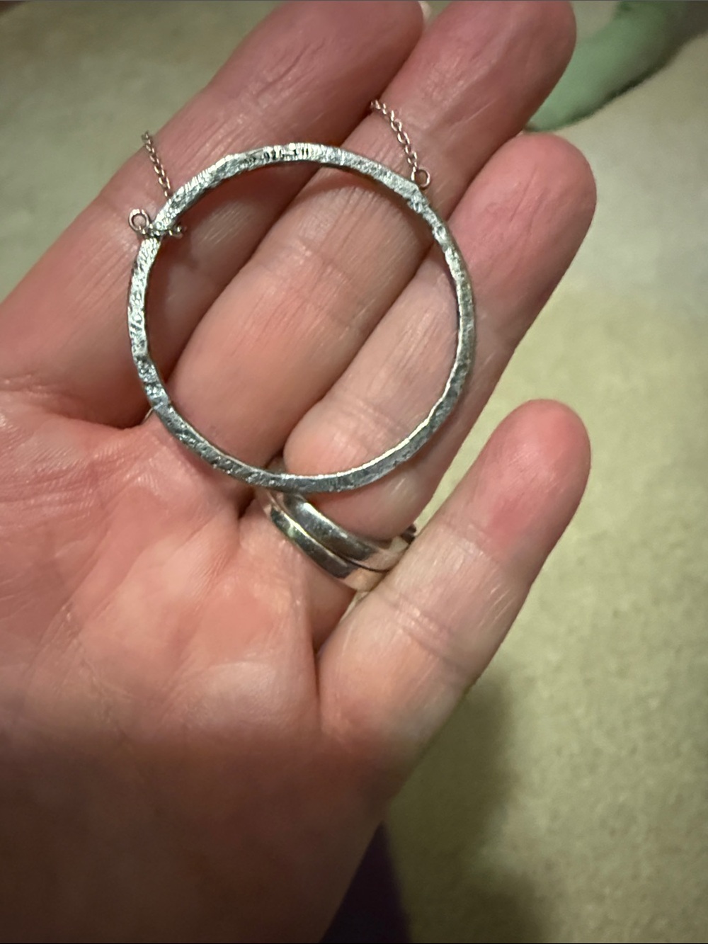 Silpada Silver Hammered Circle Pendant Necklace - Picture 2 of 3